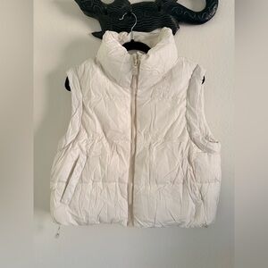 NWOT Elegant Women's Cream Quilted Vest